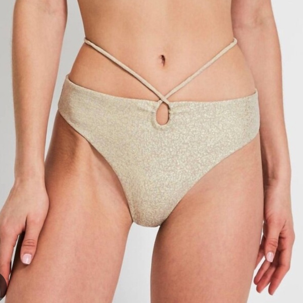 Devon Windsor Leanne Bikini Bottom in Champagne size L